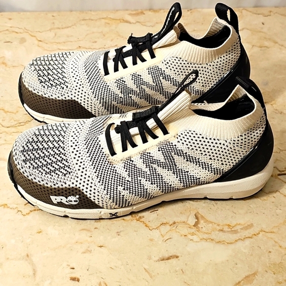 🛑 NWOT Timberland PRO Flex Womens Cream/Black Radius Knit Safety Toe Work Shoes - Picture 3 of 5